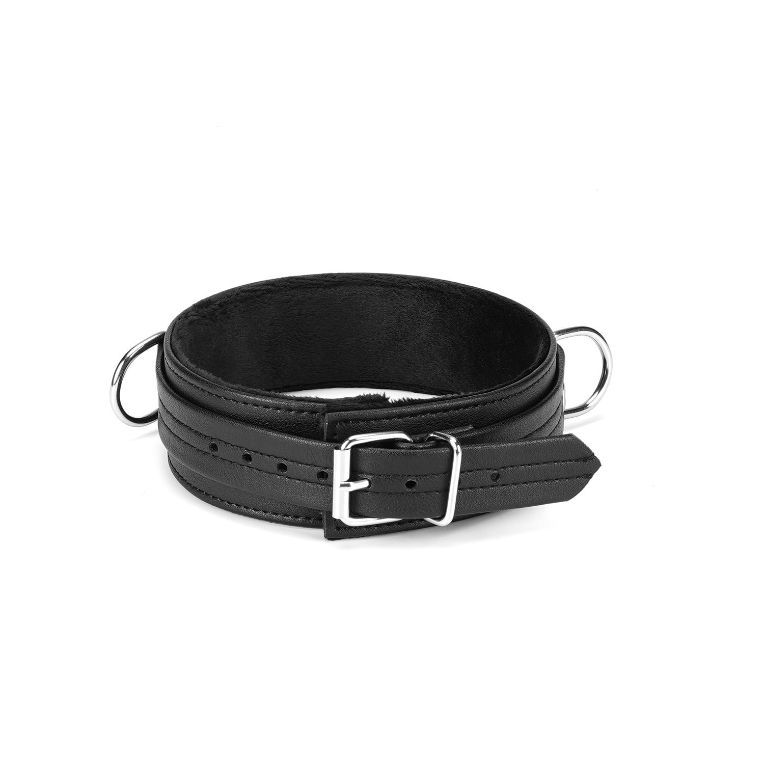 Black and silver collar and leash