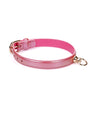 Collier avec laisse rose irisé