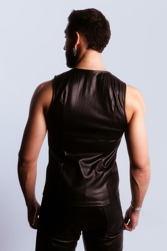 Débardeur zippé en faux cuir